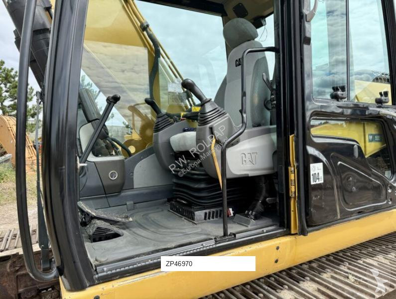Escavatore Caterpillar