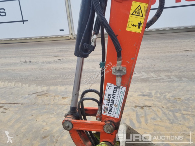 Escavatore Kubota U27-4