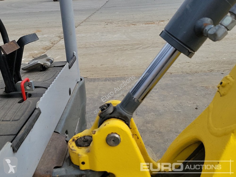 Escavadora  EZ17