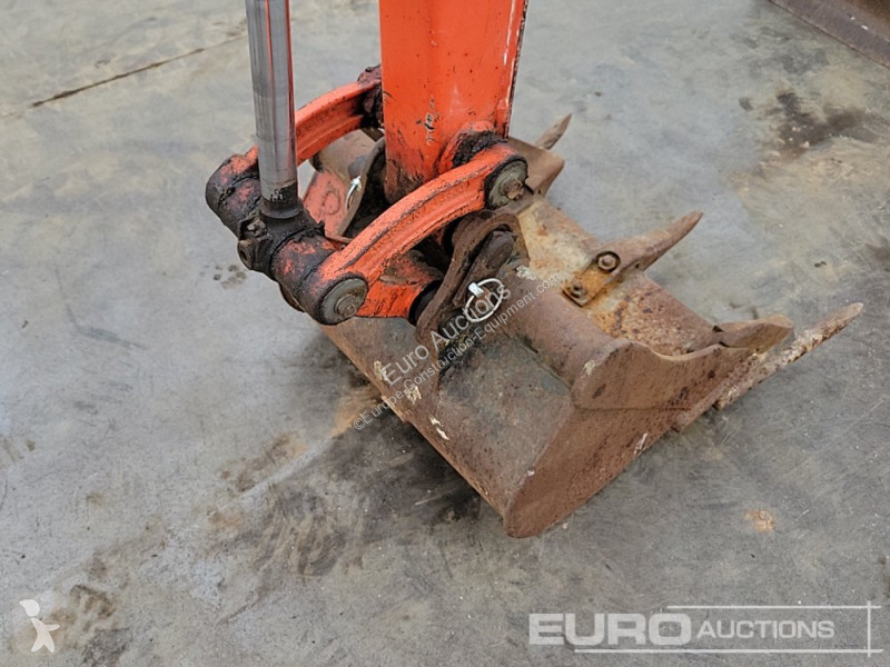 Lopatový nakládač Kubota KX015-4