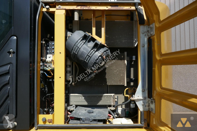 Excavator Caterpillar