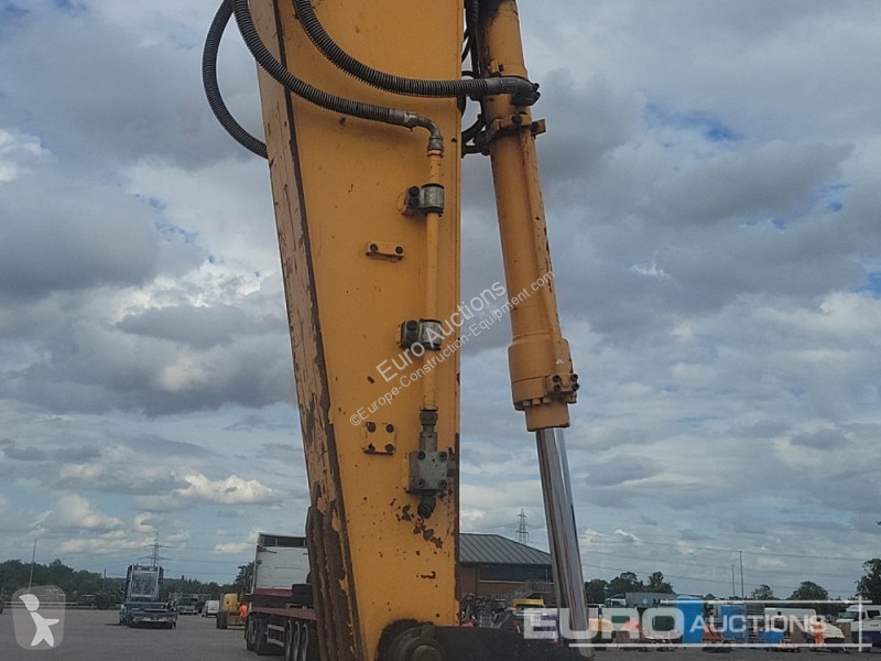 Lopatový nakládač Hyundai R140W-9A