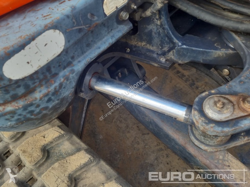 Lopatový nakládač Kubota KX71-3