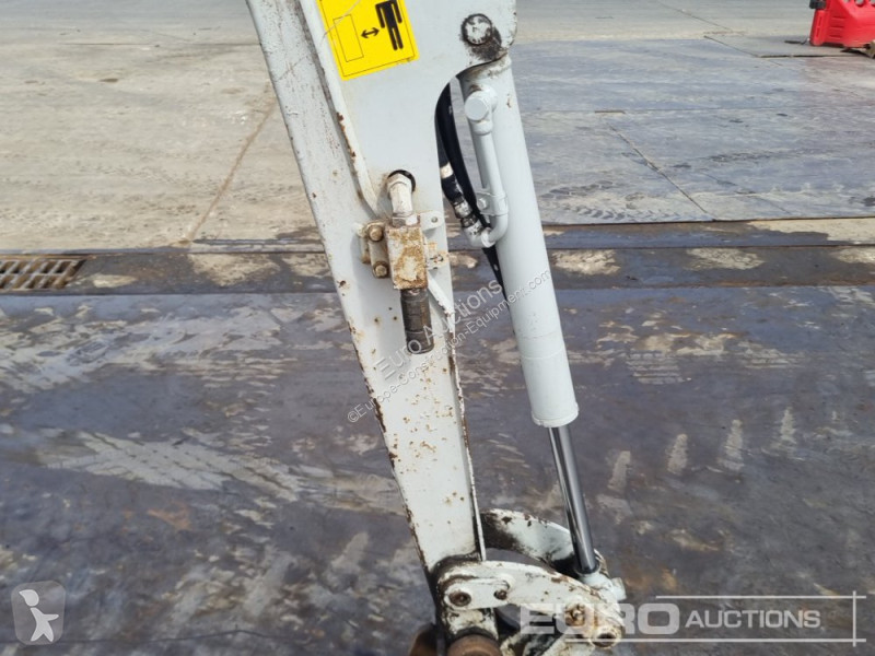 Graafmachine Takeuchi TB216