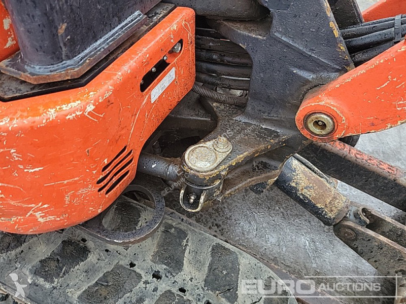 Lopatový nakládač Kubota KX015-4