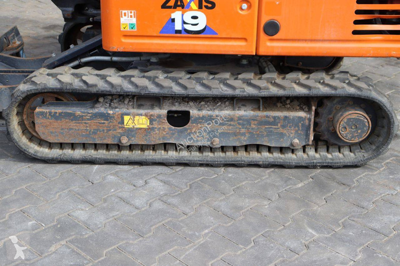 Escavatore Hitachi ZAXIS19-CR