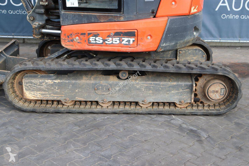 Escavadora Eurocomach ES 35 ZT