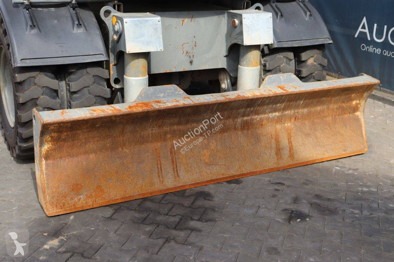 Excavator Liebherr A  Compact