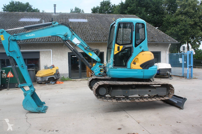 Escavatore Kubota SZ