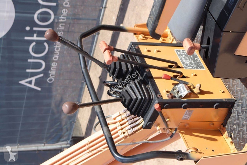 Escavatore Yanmar 20NA72L-08
