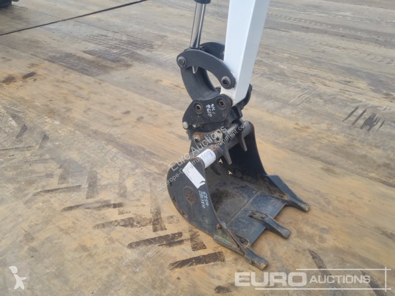 Lopatový nakládač Bobcat E19