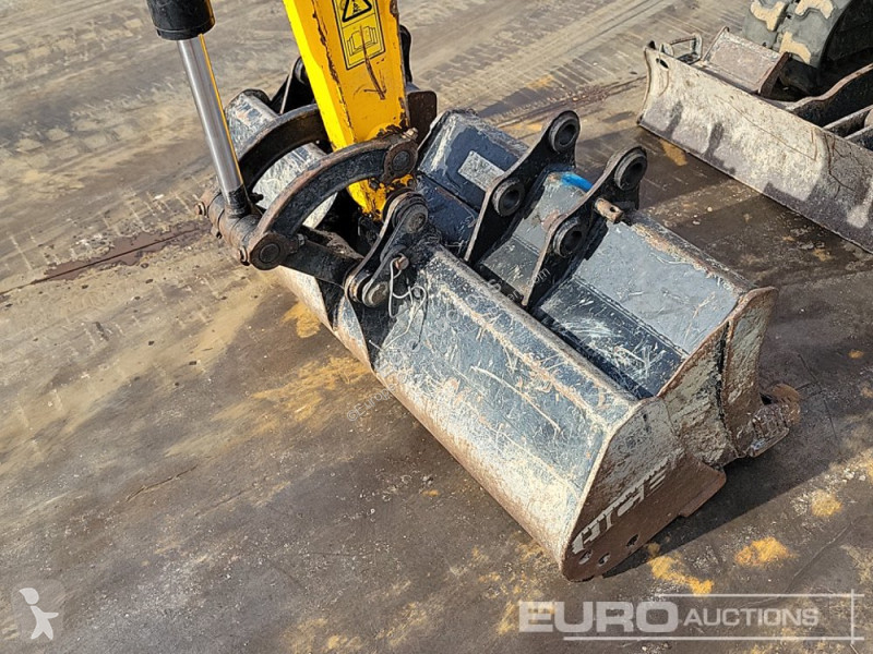 Excavator JCB 16C-1