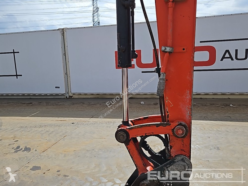 Lopatový nakládač Kubota U48-4