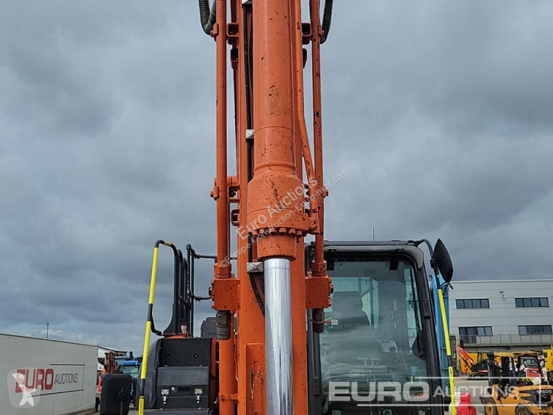 Excavadora Hitachi -6
