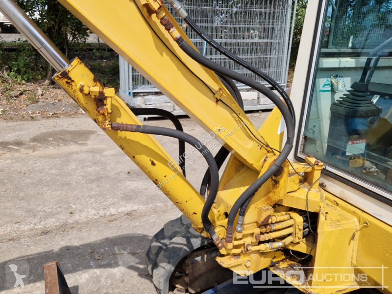 Excavator Komatsu -6