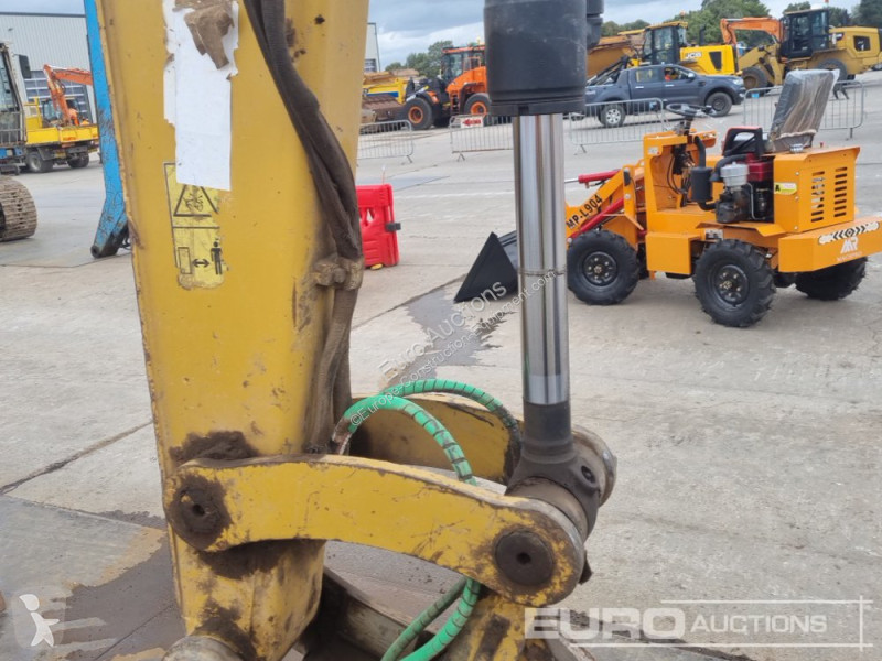 Escavatore Caterpillar R