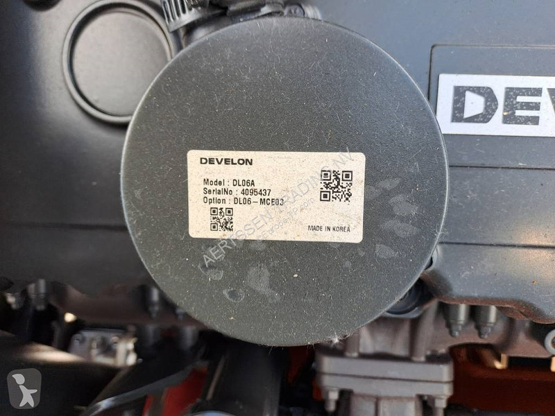 Skovl Develon DX225LC-7M
