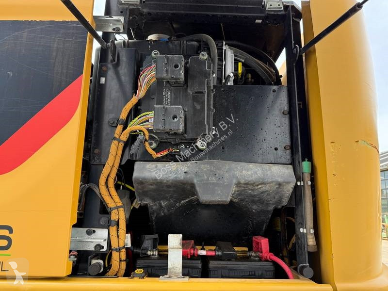 Excavator Caterpillar F