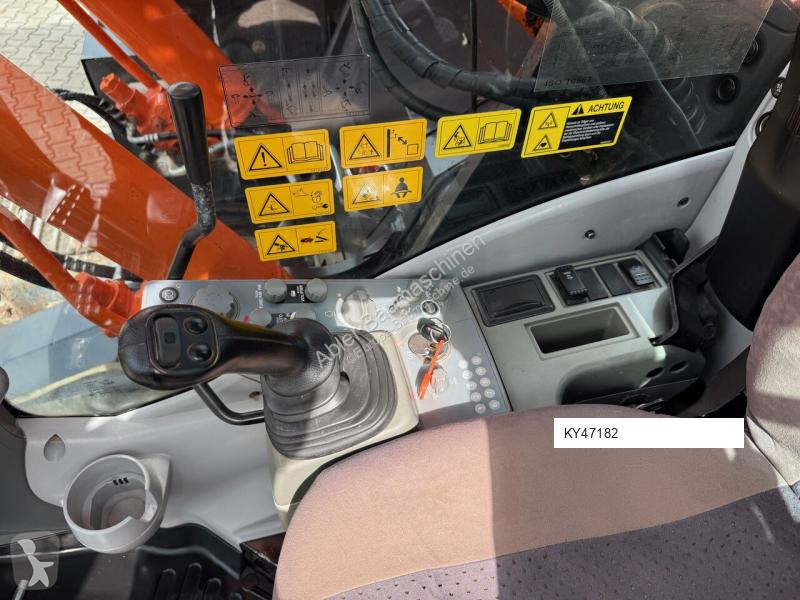 Escavadora Hitachi ZX225 USLC-5 B Kettenbagger...