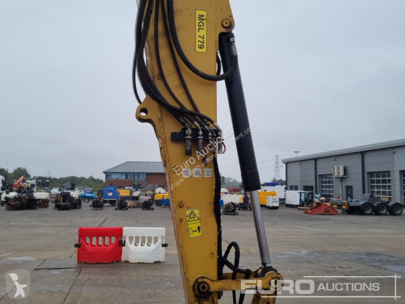 Skovl Caterpillar R