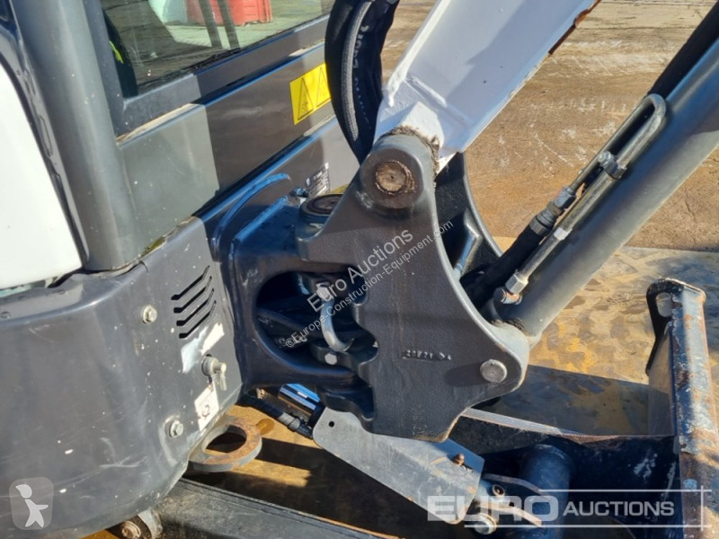 Lopatový nakládač Bobcat E27Z