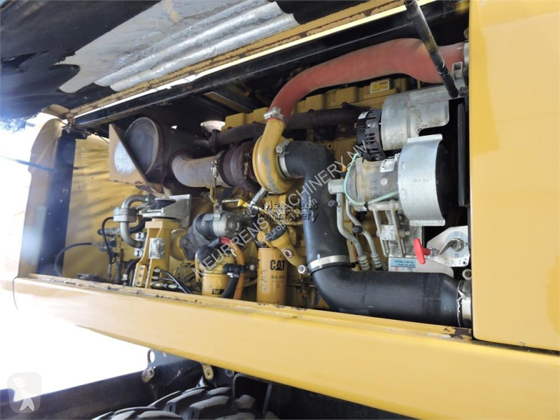 جرافة Caterpillar D