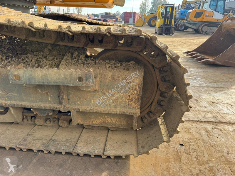 Rýpadlo Liebherr R920LC