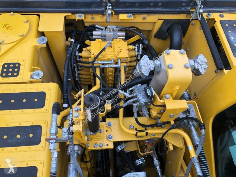 Excavator Komatsu PC290LC-11E0