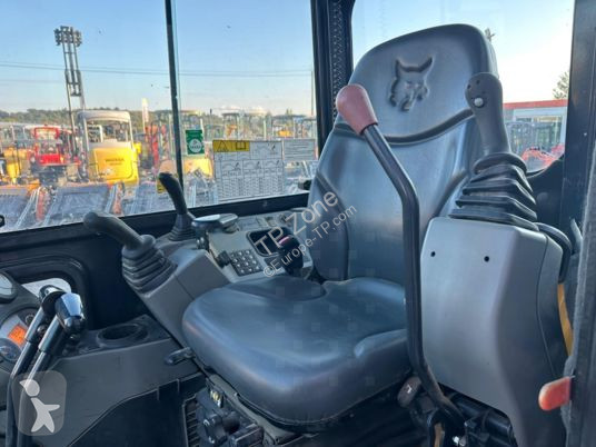 Lopatový nakládač Bobcat e35 cabine à 23500 € ht