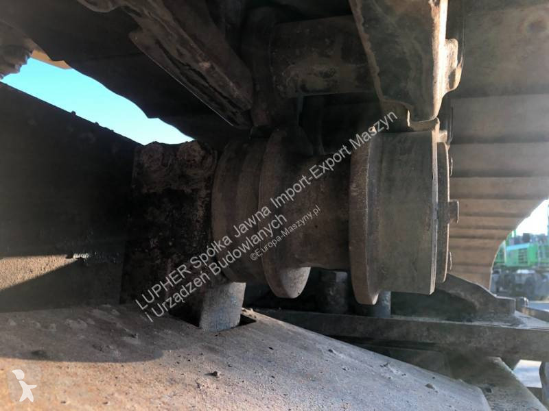 جرافة Komatsu PC490LC-11E0