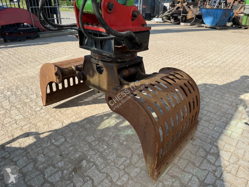 جرافة Sennebogen 818 M / 818 E / / E