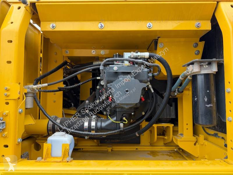 جرافة Komatsu PC360LC-11E0