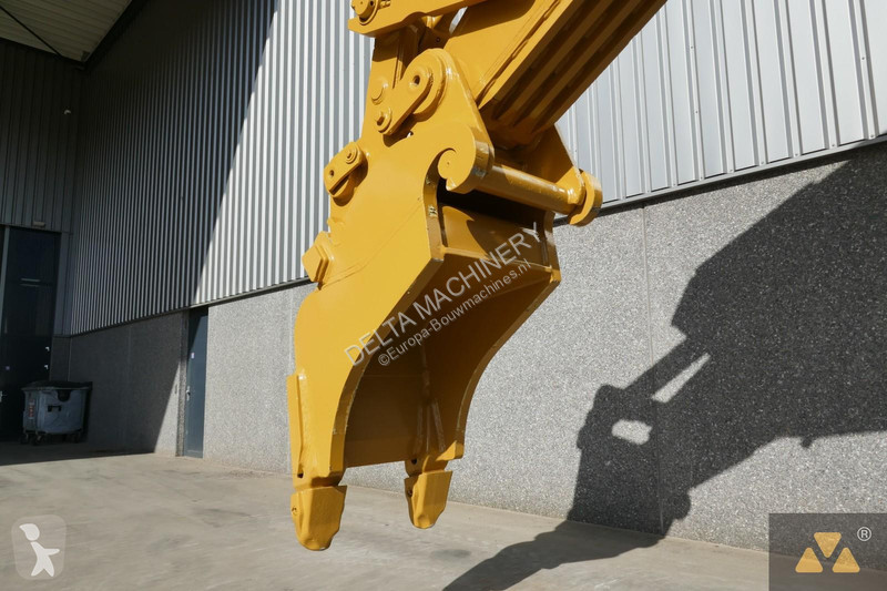 Rýpadlo Caterpillar 328D Tunnelling excavator