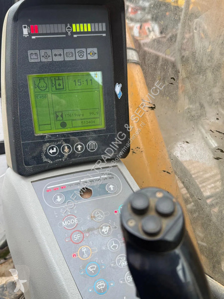 Skovl Liebherr R