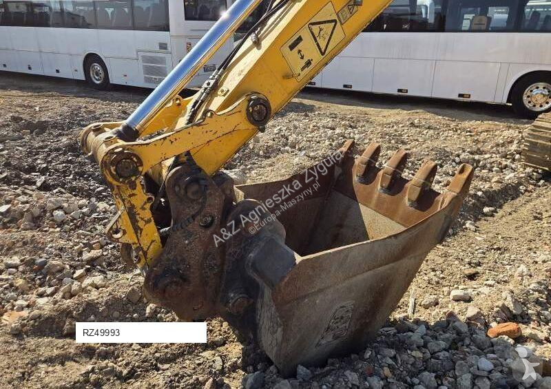 Rýpadlo JCB