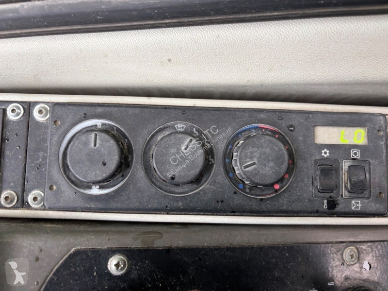 جرافة Sennebogen 830 / / 830 M