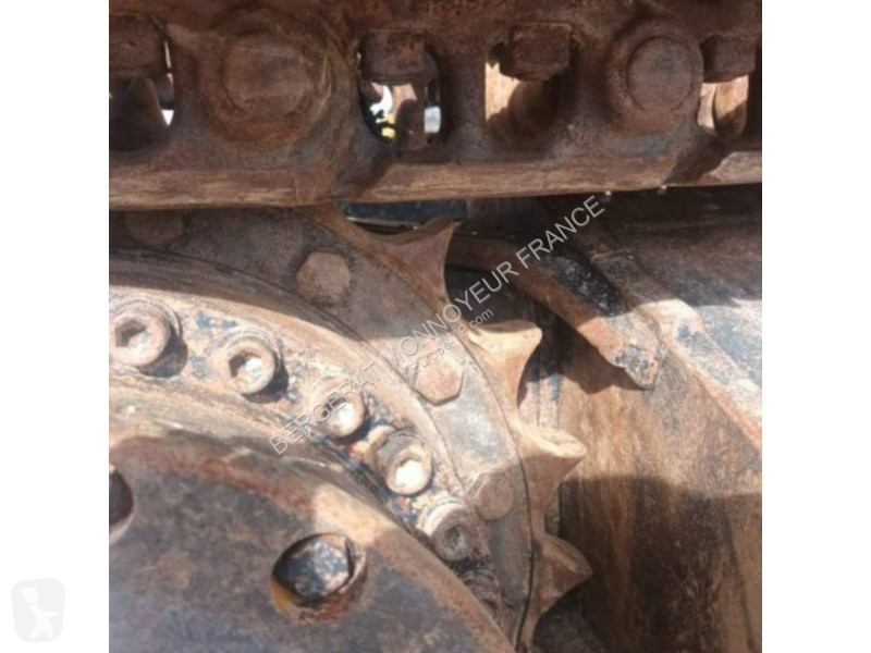 جرافة Caterpillar
