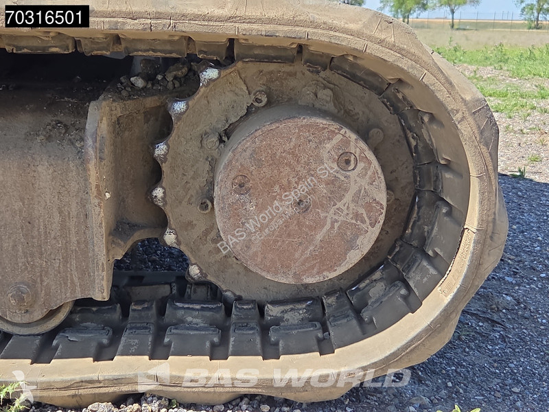 جرافة Kubota U50-5