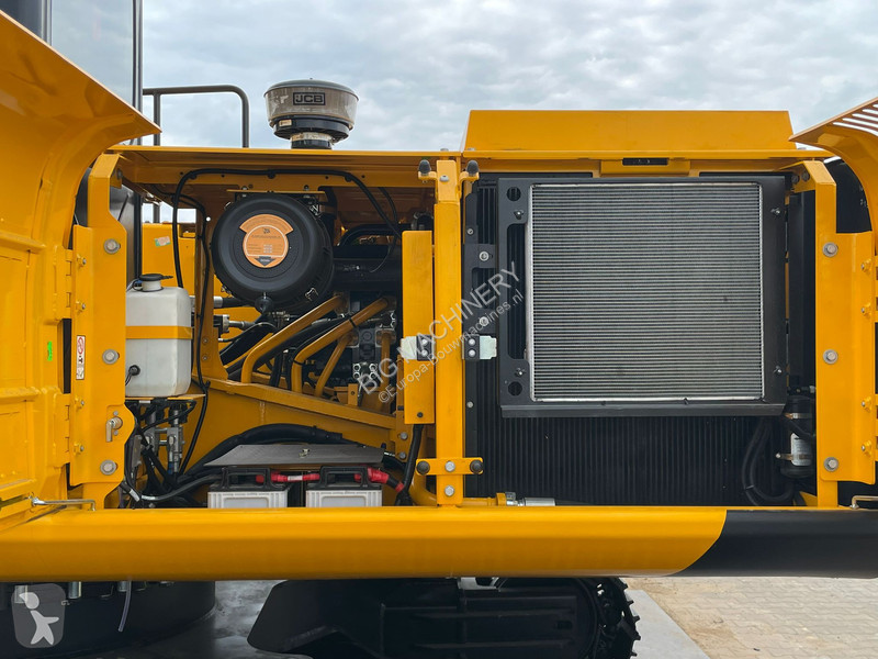 Rýpadlo JCB 245 HD LR