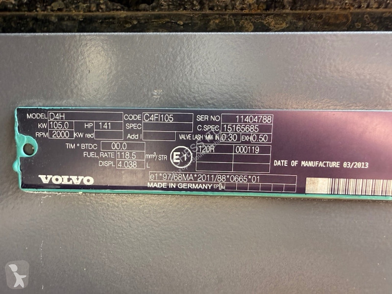 جرافة Volvo 160 D Long Reach - 180 - 220 - 140