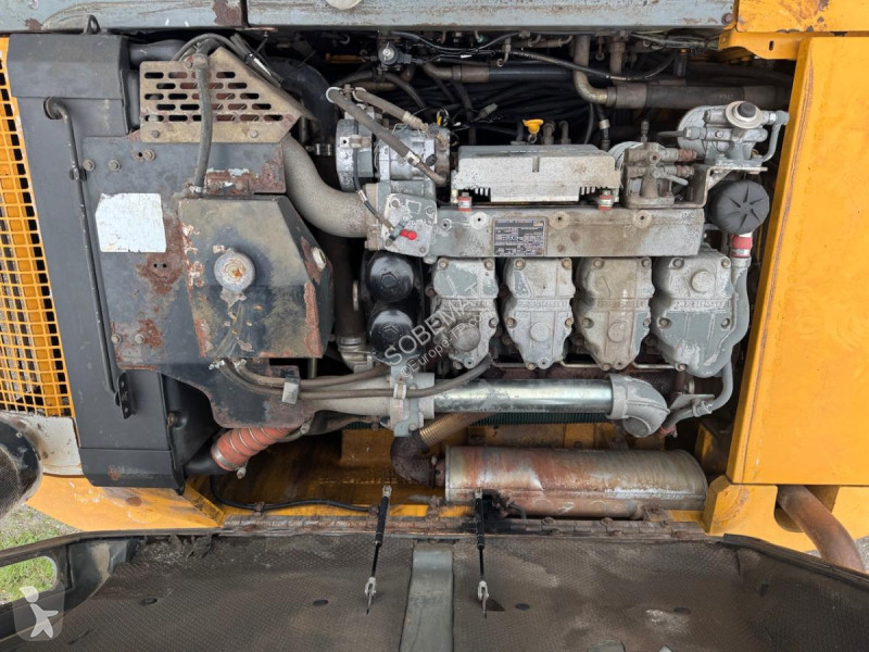 جرافة Liebherr A904C