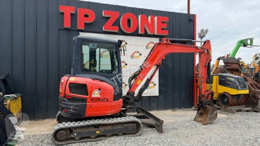Rýpadlo Kubota u36-4 cabine à 27 900 € ht