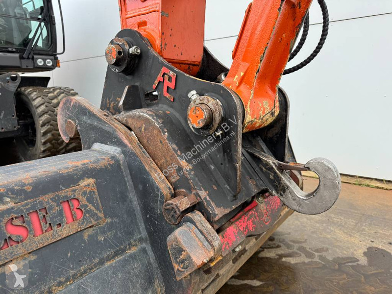 جرافة Hitachi ZX150W-7 - Blade / Triple Boom /...