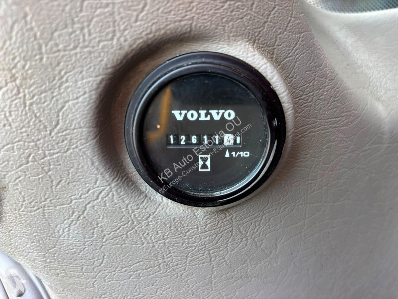 Rýpadlo Volvo EC 220 EL 3D / CENTRAL...