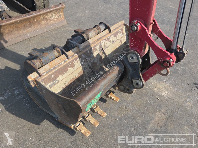 Pelle Yanmar VIO27LW-6