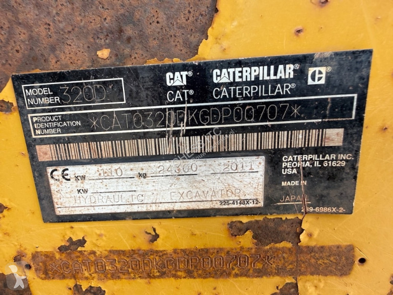 Escavatore Caterpillar L