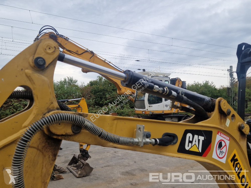 Excavator Caterpillar