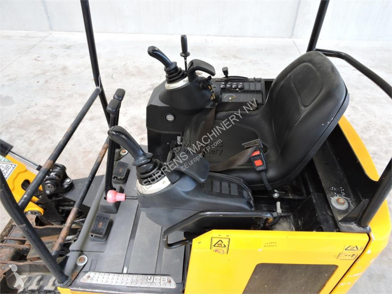 جرافة JCB 16C 3 Bucket