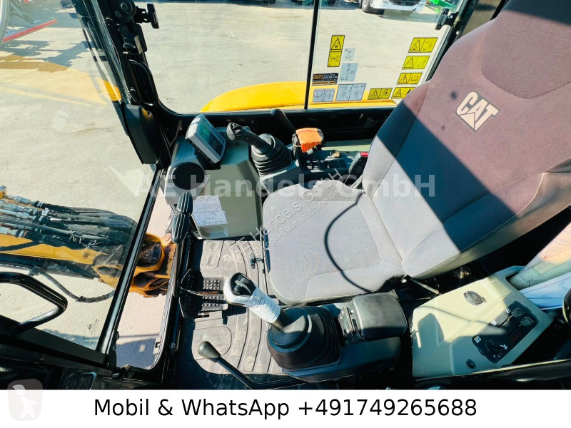 جرافة Caterpillar E...