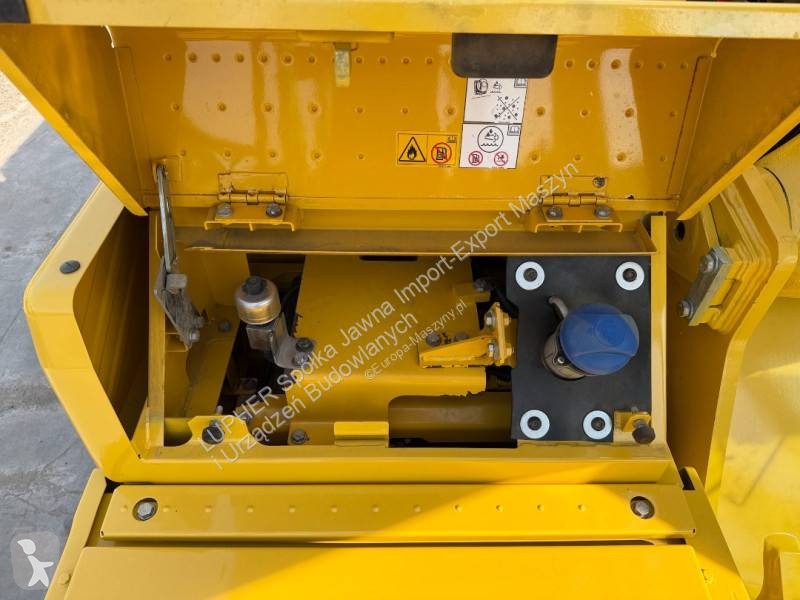 Excavator Komatsu PC360LC-11E0